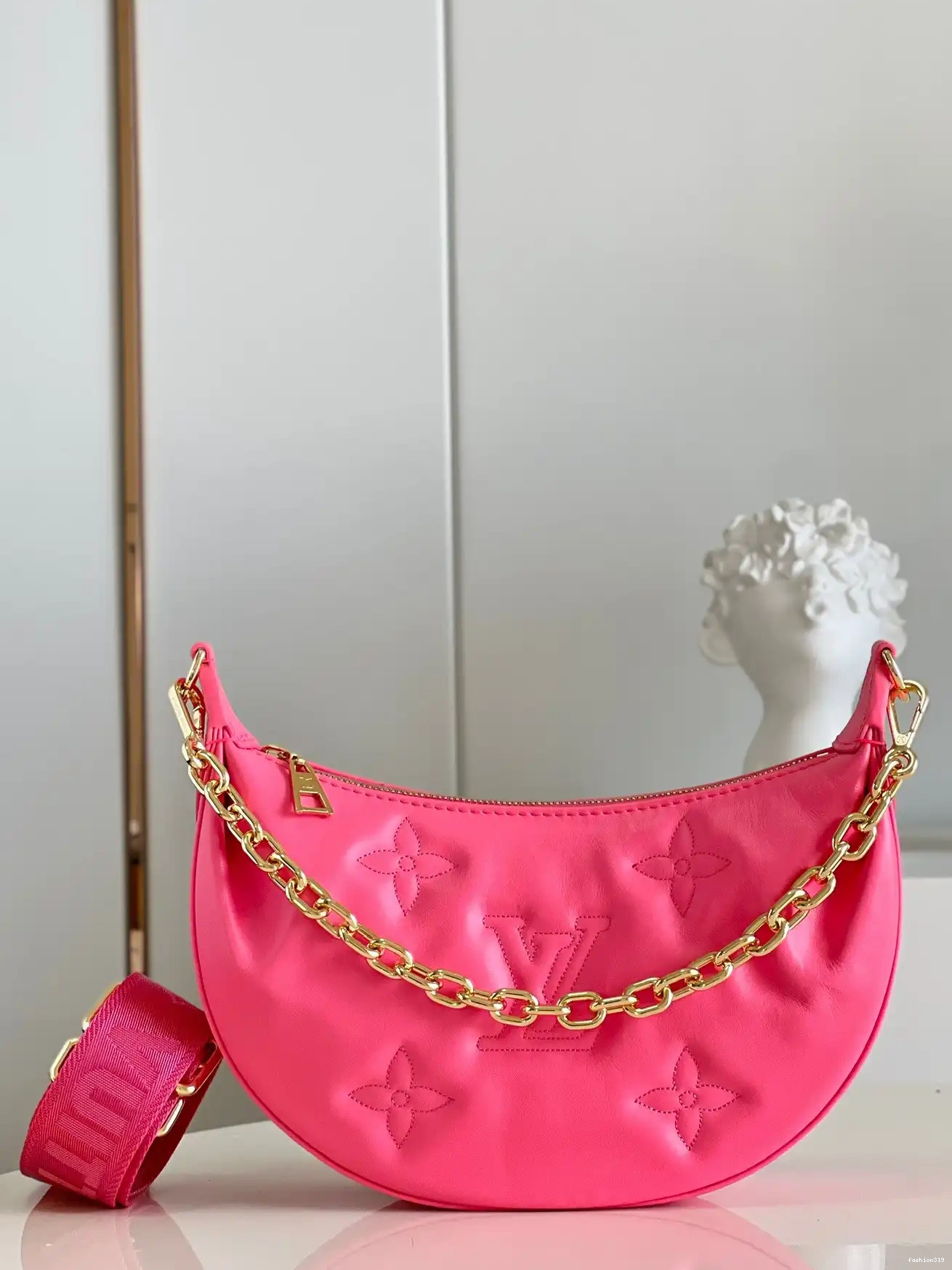 VUITTON THE OVER LOUIS MOON 0504